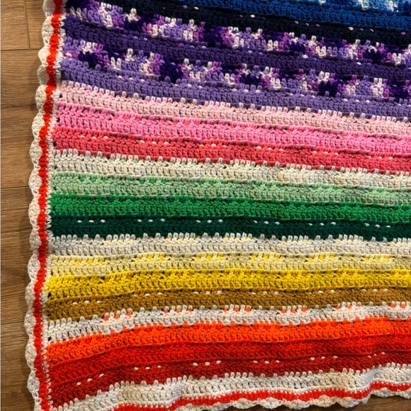 Rainbow afghan blanket handmade - Picture 4 of 4